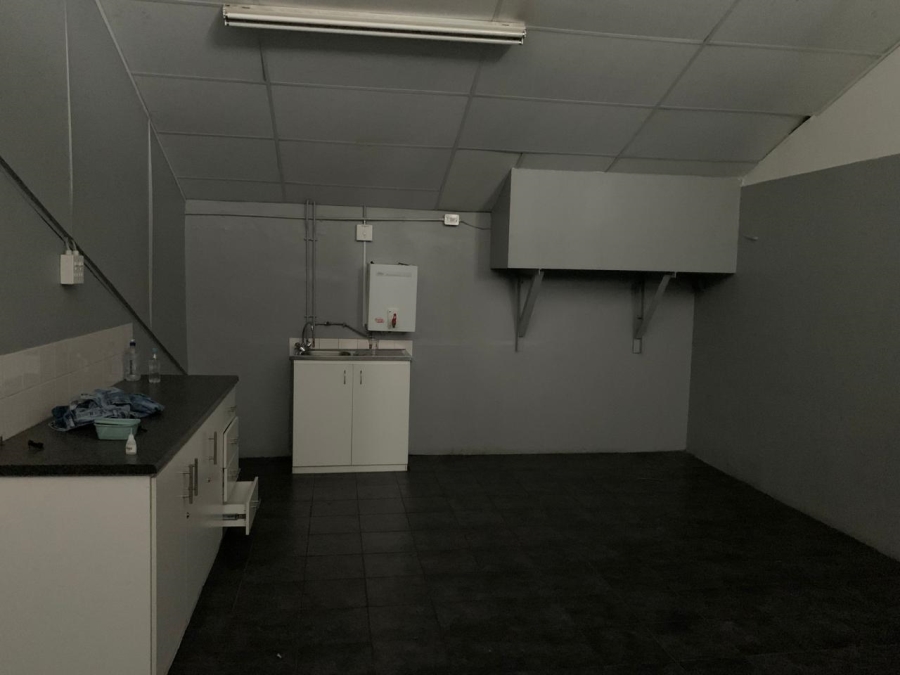 To Let Commercial Property for Rent in Durbanville Hills Western Cape